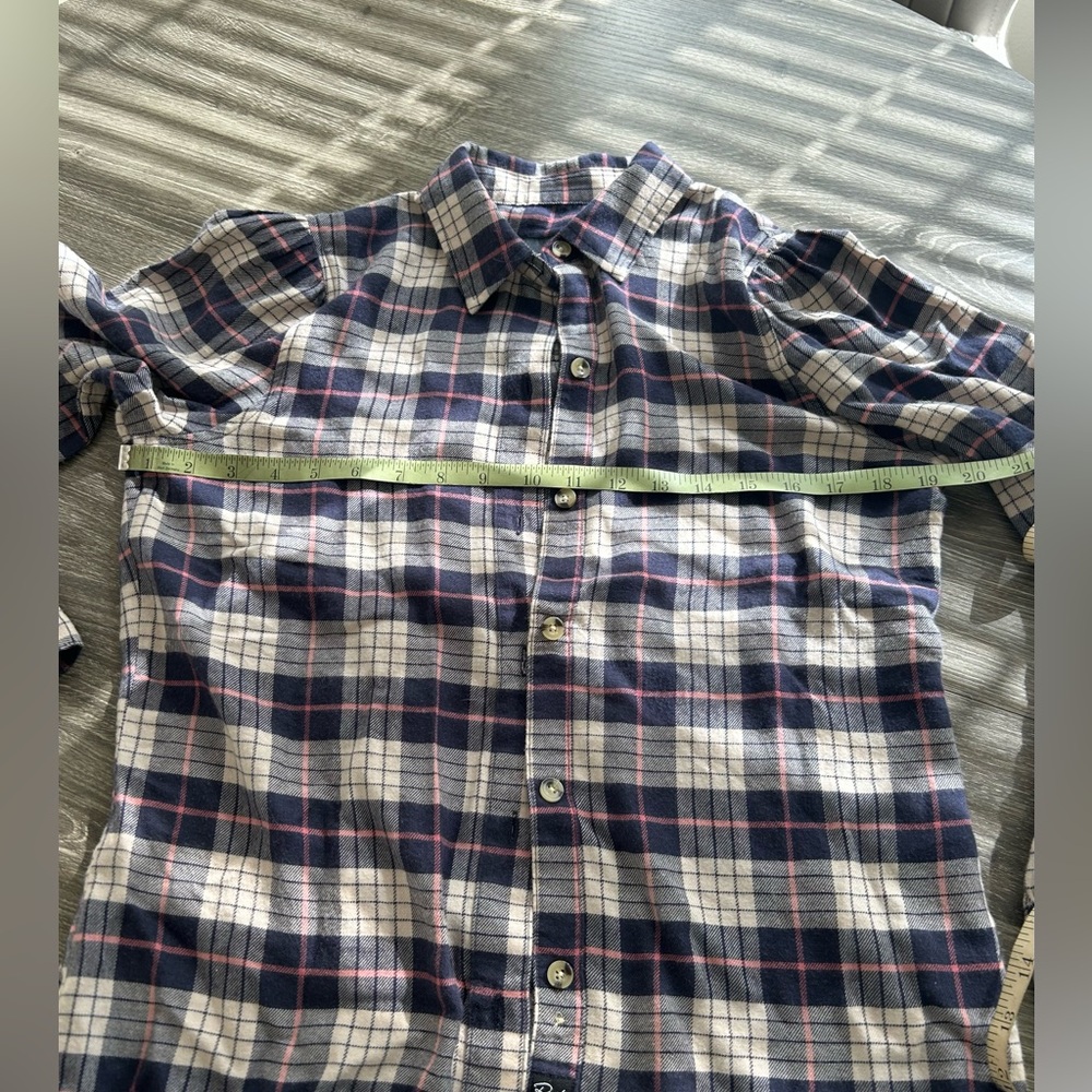 Rails navy blue and pink  Shirt. Size XS. NEW - Picture 8 of 10